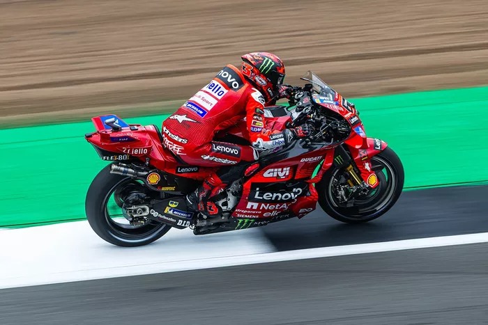 Bagnaia: Marquez Sangat Tangguh, Bisa Sembunyikan Masalah Kami