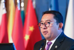 Anggota DPR Minta Fadli Zon Hentikan Penulisan Ulang Sejarah