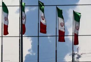 Israel dan Iran Lanjut Saling Serang di Hari Ketiga