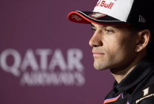 Makin Runyam, Ezpeleta Aprilia Ancam Coret Martin