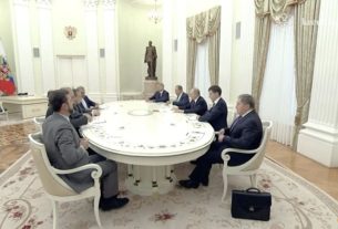 Putin mengatakan tidak ada pembenaran atas serangan AS