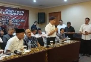 Forum Purnawirawan TNI Ancam Duduki Gedung DPR