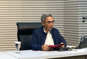 KPK Serahkan Temuan Potensi Korupsi Pertambangan